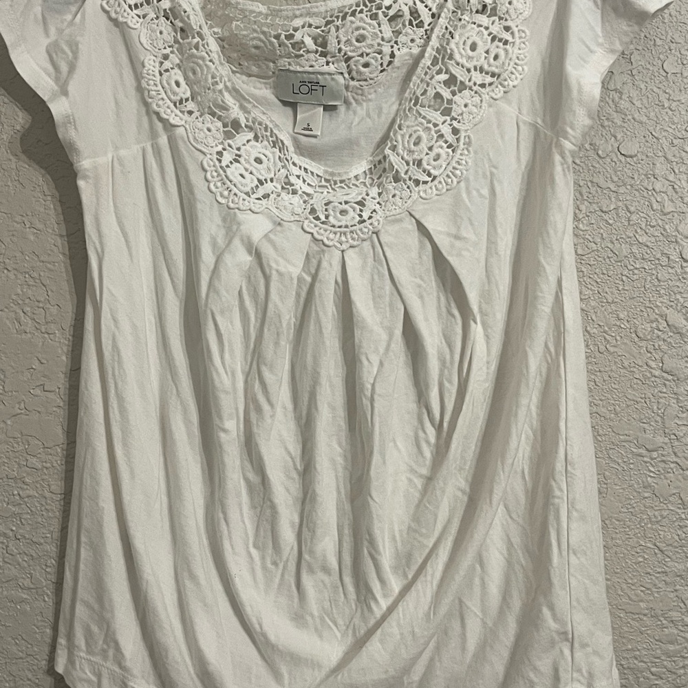 LOFT Women's Cream Crochet Neck Blouse